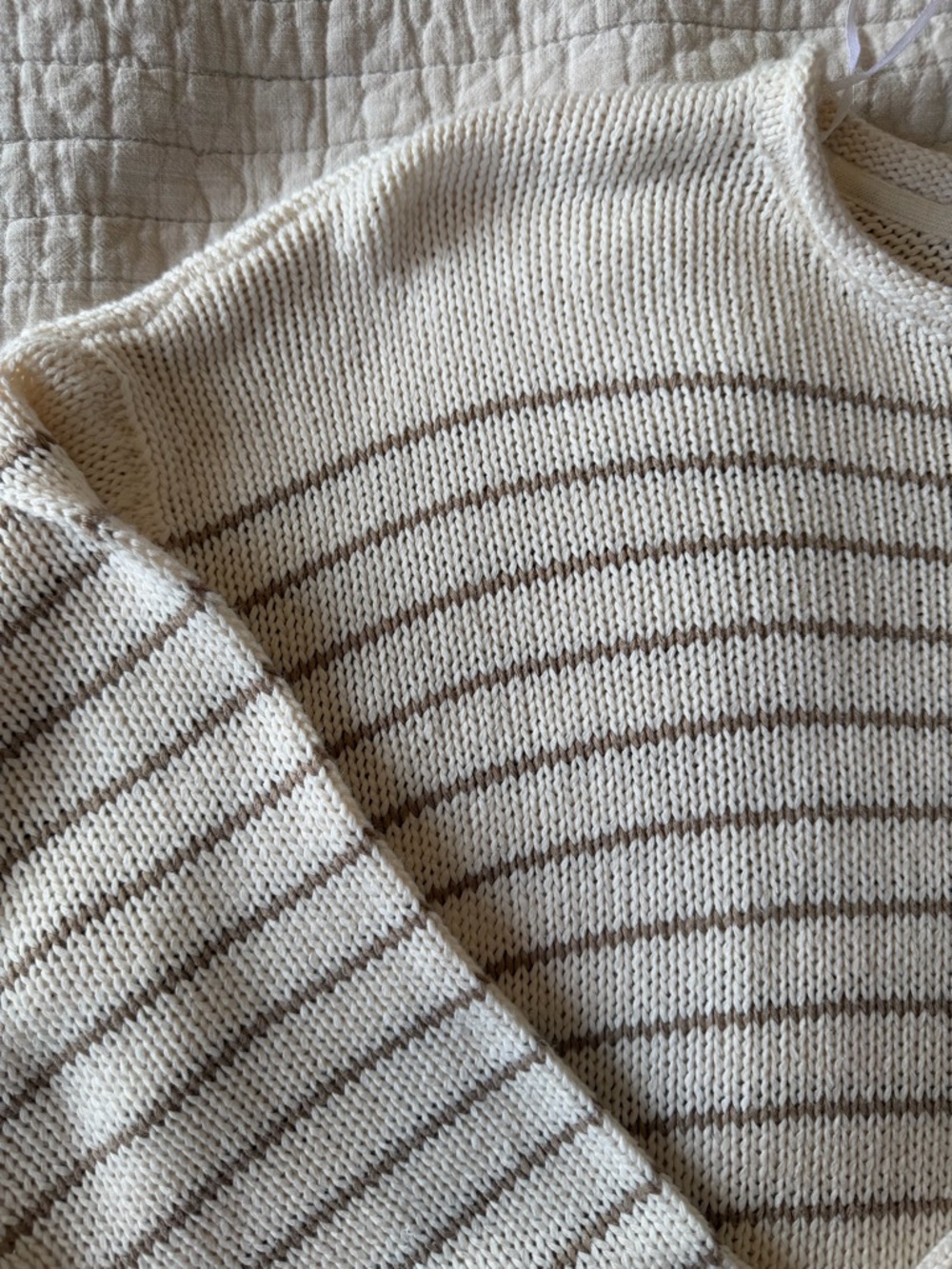 Knitted Sweater - Picture 2 of 4